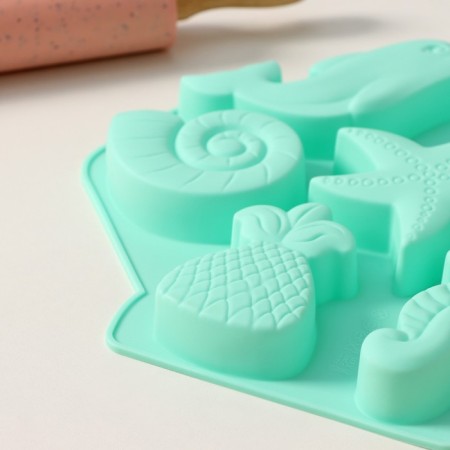 Baking uniform "Sea inhabitants", silicone, 26 × 24 × 2.5 cm, 7 cells, color mix-2