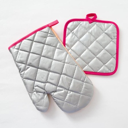Kake kitchen set of CAKE, seized 17x17 cm, mitten 26x16 cm-2
