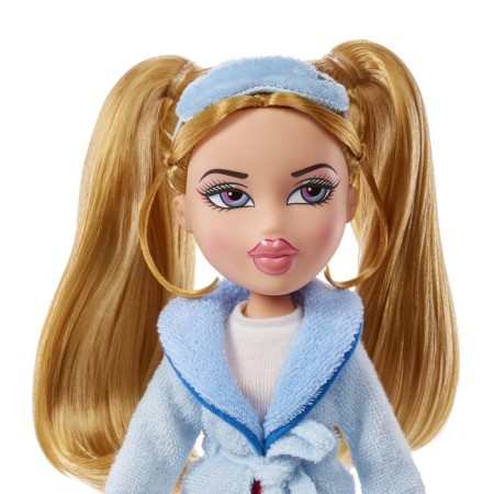 Bratz "Chloe" doll Slumber Party with accessories 43547-4