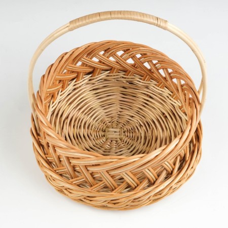 Candy, bottom = 20 cm, height 9 cm, with a handle 22 cm-2