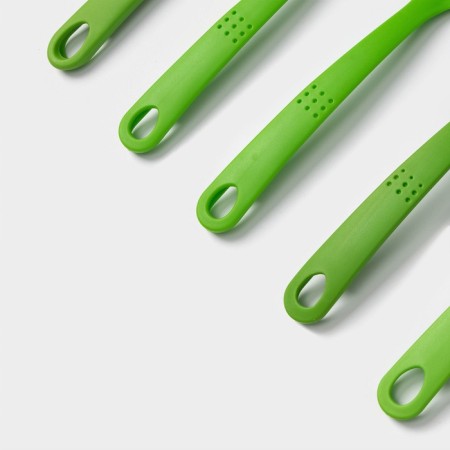 A set of kitchen supplies of the “Point”, 5 objects, green color-3