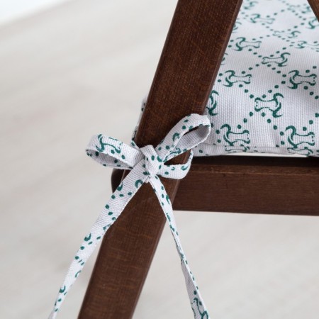 Pillow for chair bull Green 40x40cm, Rogozhka, 150 g/m2, Hollofiber-2