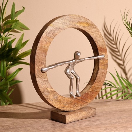 Interior souvenir in the wooden ring "Moment" 30x8x33 cm