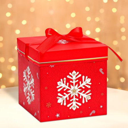 New Year. Box a gift New Year's folding "snowflake" 15x15x15 cm.