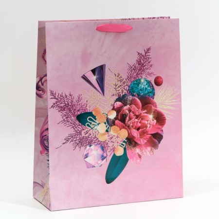 Laminated vertical package “Magic moments”, L 31 x 40 x 11.5 cm, New Year-3