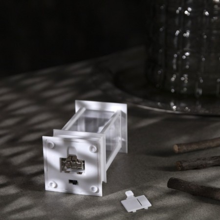 LED figure “White Lantern with a candle” 5.5 × 13 × 5.5 cm, plastic, batteries AG13x3, glow warm white-2