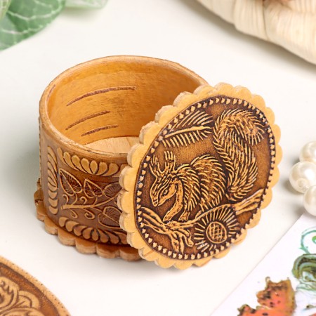 Squirrel box, 40 x 25 mm, birch bark-1