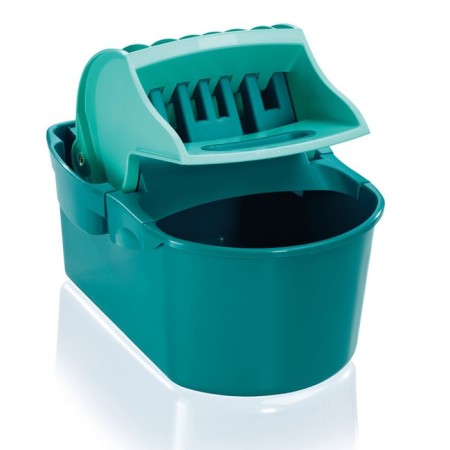 Perfect bucket for pushing floors