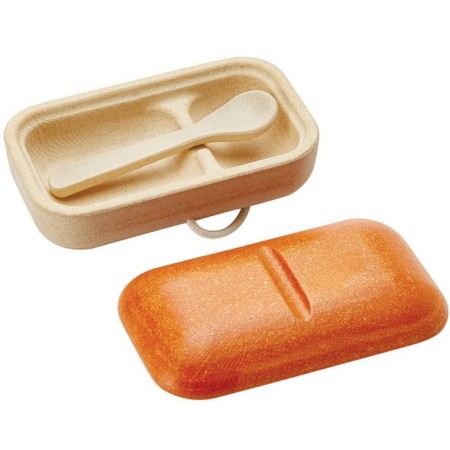 Plan Toys doll feed set-1