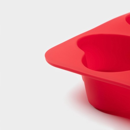 Baking uniform of the “heart”, silicone, 16 × 16 cm, 4 cells (7 × 7 × 3 cm), color mix-5