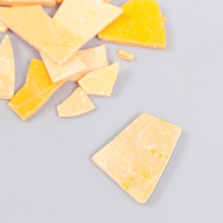 Stearin for candles with the dye "sun-yellow" 5 g-1