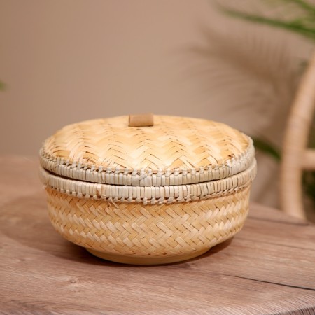 VAZA wicker with a lid, from bamboo 23x23x15 cm