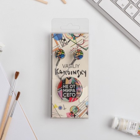 Set of headphones are vacuum and pops “not from this world”, 13.5 x 6 cm-7