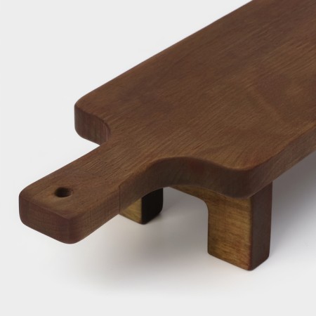 Defense board for feeding and serving with a handle, on legs, 38 × 10 × 6 cm, birch-9