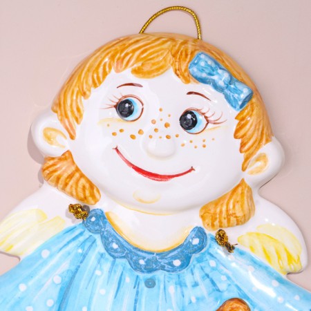 Souvenir "Angel with a bear", 15x11.5 cm, Mayolik-4