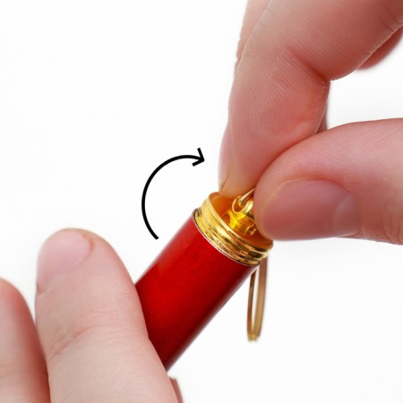 Laser pointer for cats with batteries, red-3