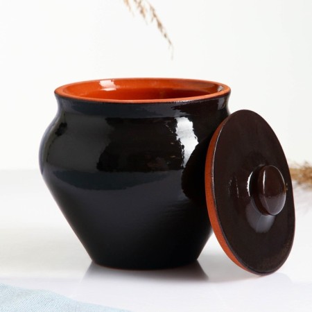 A hot pot with a Vyatka lid 0.5l, black amber-1