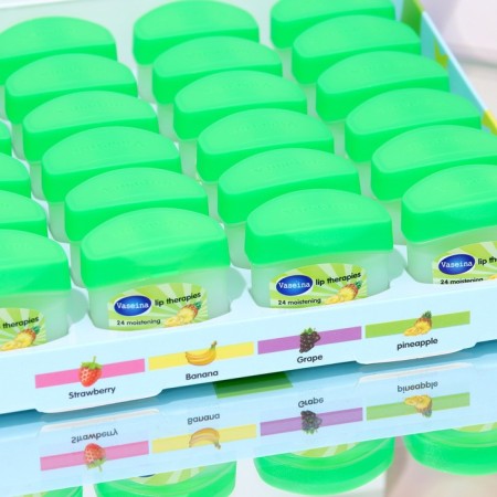 Cosmetic Vaselin for the lips, pineapple-1