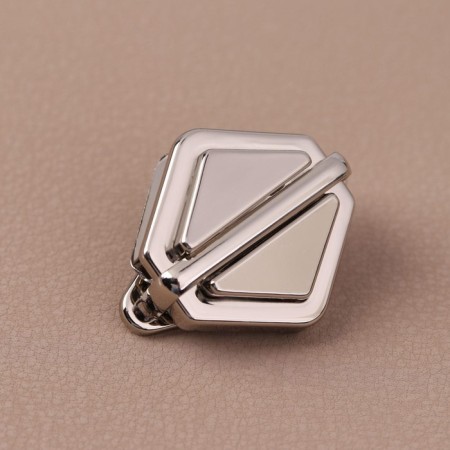 Bag Fraille, 3.1 × 3.1 cm, pearl silver color-1