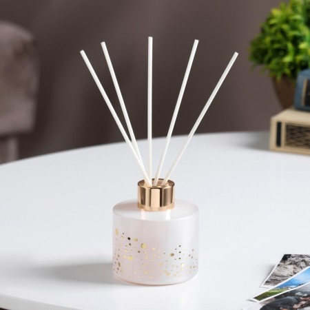 The aromatic diffuser "Golden Spot", an elderberry and grapefruit, 100 ml, white-1
