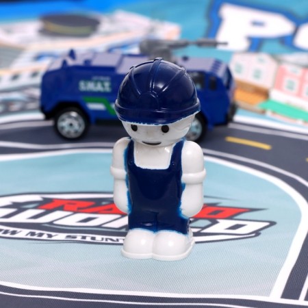 Game set "Police", with metal machines and rug-shirt-2