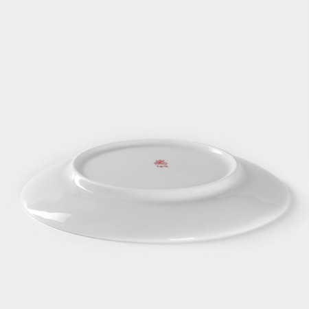 Porcelain plate "Wolf", D = 17.5 cm, white-2