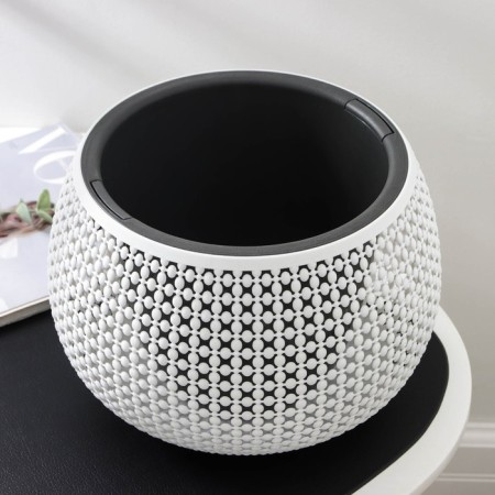 Kashpo for flowers with an insert “Pirula”, D = 29 cm, 10.2 l, insert 4 l, white color-1
