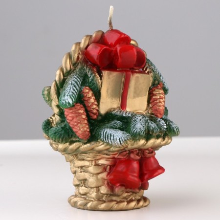 Decorative candle "Christmas gift", 8x10.5x10.5 cm-1