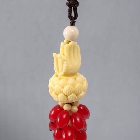 Suspension plastic, textile "Hands and lotus" 4x4x32 cm-1