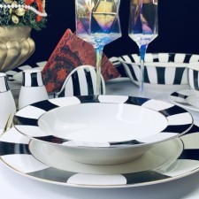 A set of deep plates Lenardi 
