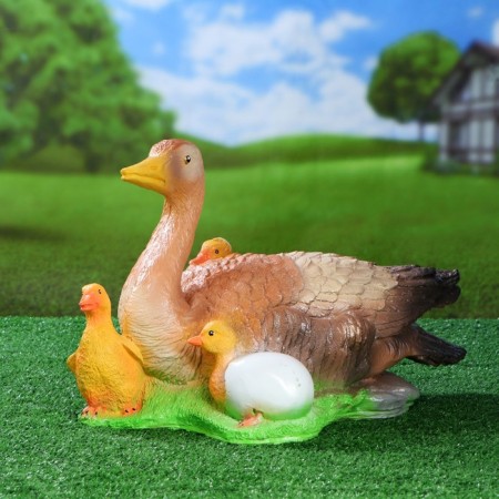 Garden figure "Duck with ducklings" 48x32x32cm