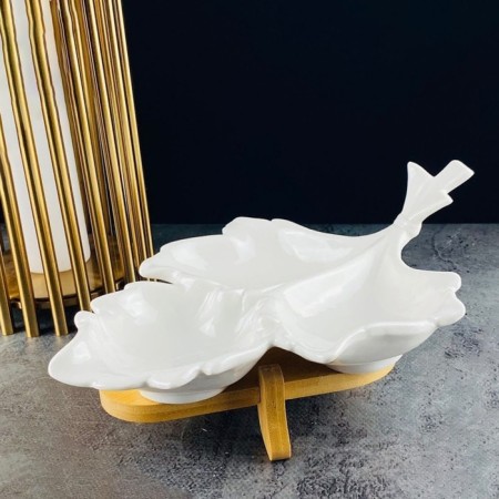 Menzhitsa Lenardi Bamboo, on a stand, porcelain, 27 cm