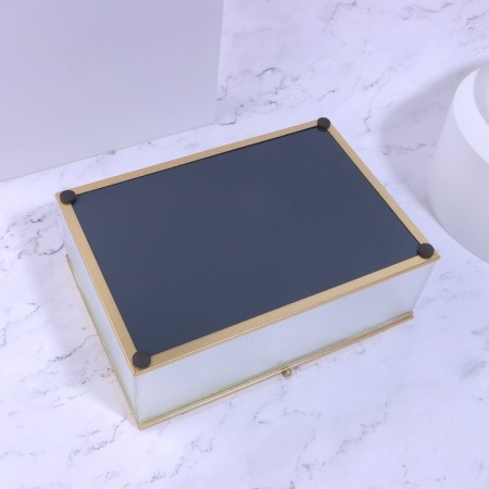 Organizer for storage "Ripples", with a lid, glass, with a mirror -bottom, 1 section, 25 × 17.5 × 8.5 cm, the color is transparent/copper-10
