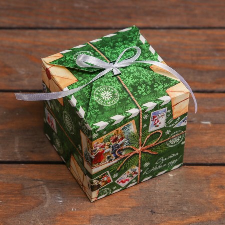 Folding box "Gift" 10 x 10 x 10 cm-1