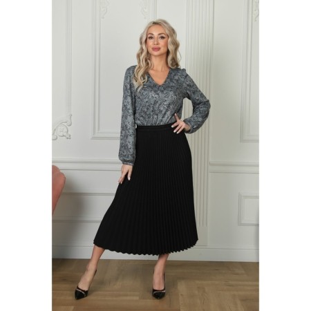 Women's dress, size 48-6