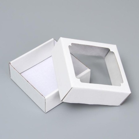 Box the team without printing a lid is a white one with a window 14.5 x 14.5 x 6 cm-1