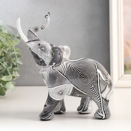 Polystone souvenir "African elephant. Illusion" 8x13x19 cm