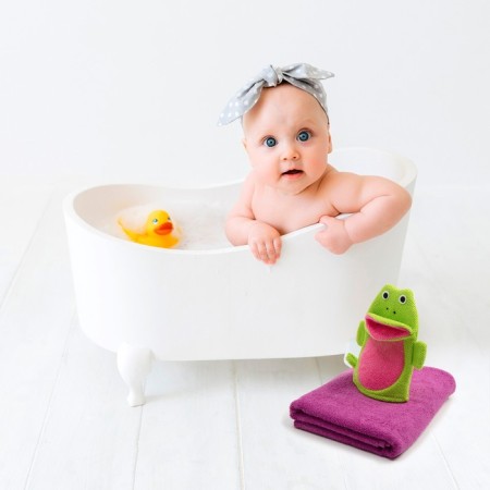 Flying Set "Frog": a towel 70x130 cm with a washcloth-1