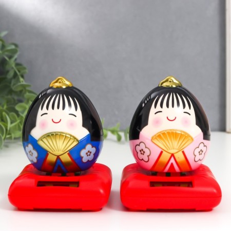 Plastic pendulum from the solar battery "Dun in a kimono with a fan" MIX 7.5x7.5x9.5 cm
