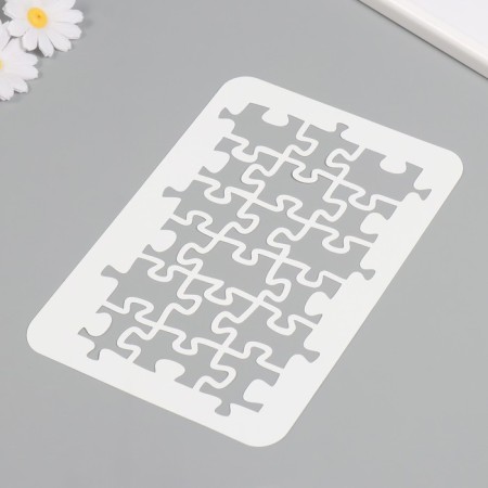 Plastic stencil "Puzzles", 16x24 cm-1