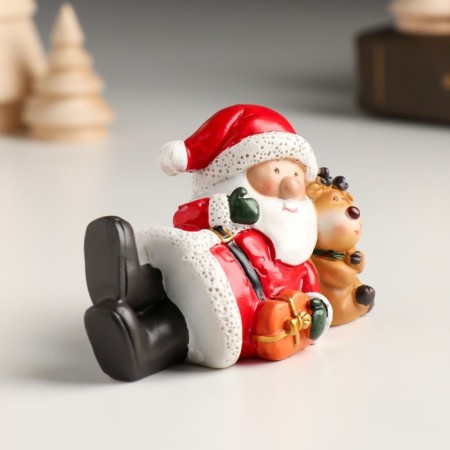 Suvenir Polystone "Santa Claus in Krasnoye with an assistant ileshka, rest" mix 8.2x4.3x5.5 cm-2