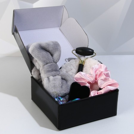 Beauty Box "The most beautiful", 14 x 14 cm.-9