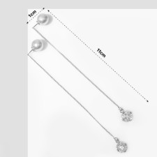 Earrings with pearls 