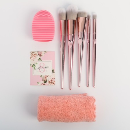 Set "since March 8": makeup brushes 5 pcs, a brush for washing, a towel-5
