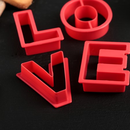 A set of forms for cutting the cookies “Love”, 4 pcs, 6 × 5.5 × 1.5 cm, red color red-2
