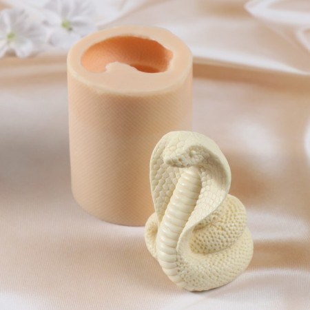 Silicone Mold "Snake No. 6" 9x6.5x6.5 cm-1