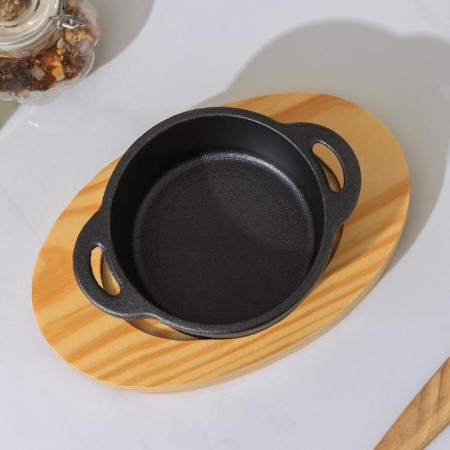 Cast iron pan on the Volcano stand, 13 × 10 × 7.5 cm, black color-3