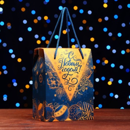 Gift box "New Year" 14 x 9 x 20 cm