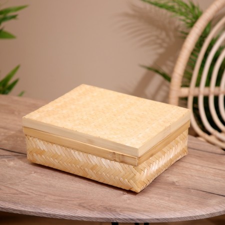 Basket wicker with a lid, from bamboo 30x23x11 cm-1