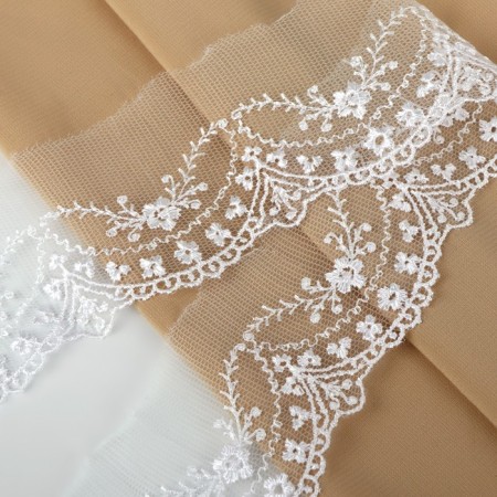 Lace on a grid, 50 mm × 11 ± 1 m, white color-1